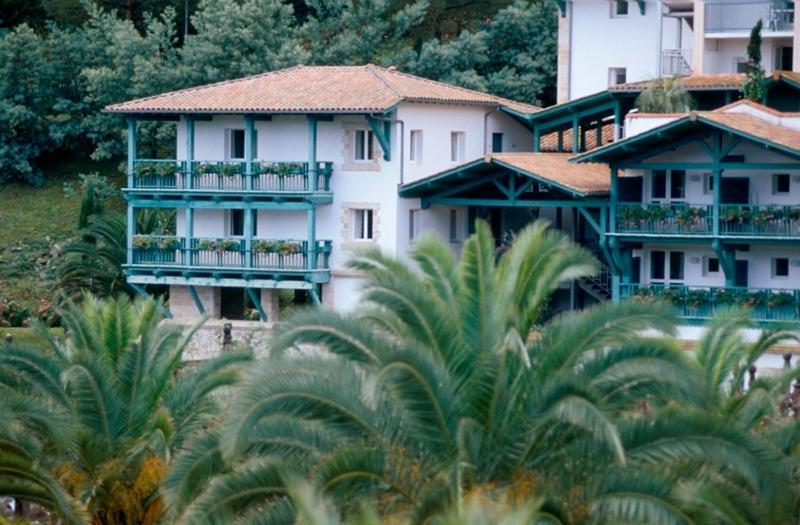 Le Domaine Du Levant Hotel Cambo-les-Bains Exterior photo
